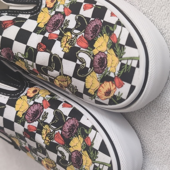 Vans Classic Slip-on Floral Embroidered - Picture 4 of 10